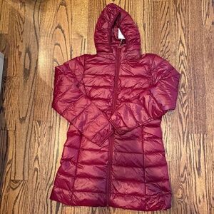 Maroon Short Hooded Puffer Jacket, S, No Tags